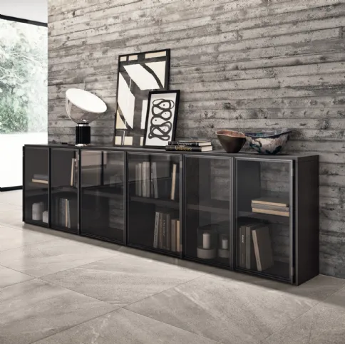 Madia Living Motus in alluminio Grigio Antracite e Vetro Fumé di Scavolini