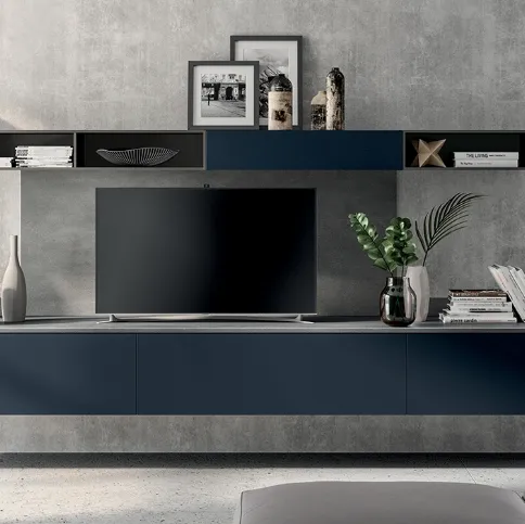 Parete Attrezzata sospesa Living Mood in laccato Blu Moon di Scavolini