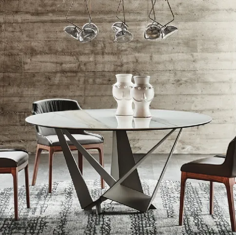 Tavolo rotondo in ceramica con base in acciaio Skorpio Keramic Round di Cattelan Italia