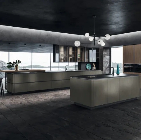 Cucina Design con isola Look in Alluminio verniciato e Olmo Visone di Snaidero