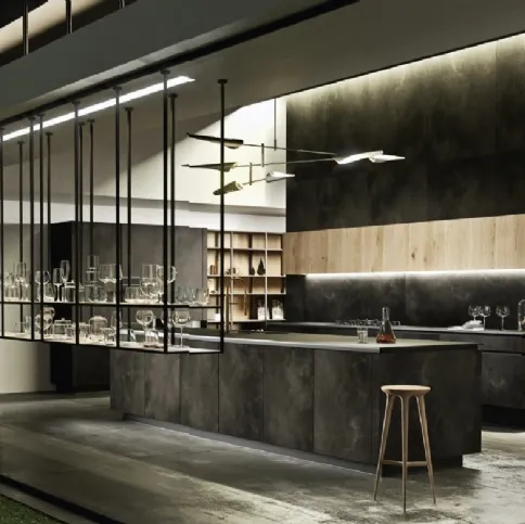 Cucina Design con isola Way Materia in gres Ossido Nero di Snaidero