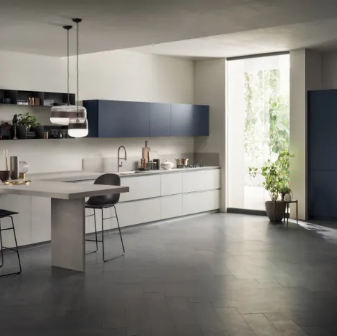 Cucina Moderna DeLinea in Concrete Jersey e Blu Moon opaco di Scavolini