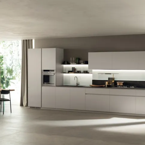 Cucina Moderna DeLinea in laccato Grigio Chiaro di Scavolini