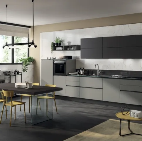 Cucina Moderna Liberamente Grigio Titanio e Grigio Ferro di Scavolini