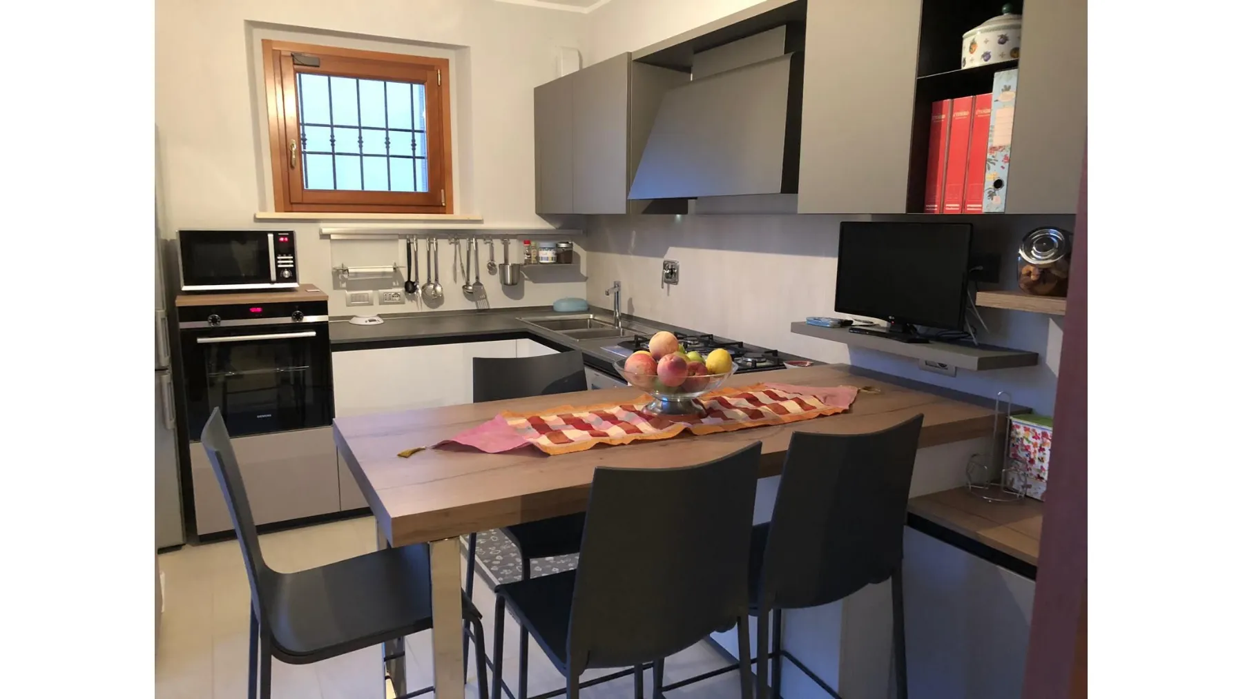 Progetto di cucina abitazione privata comune di Marsciano (PG)