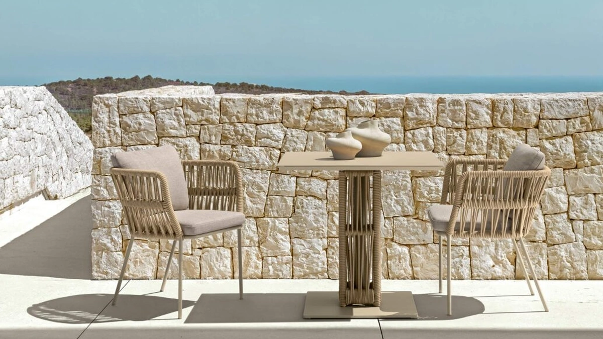 Tavolo e Sedie Cliff di Talenti